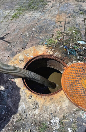 https://plumberforrestdale.com.au/uploads/2025/06/blocked-drains-256136.jpg