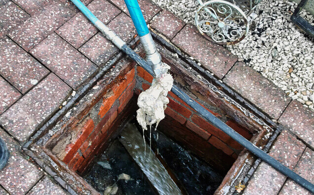 https://plumberforrestdale.com.au/uploads/2025/06/blocked-drains-598620.jpg