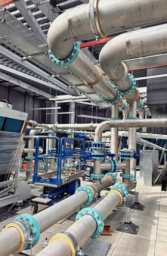 https://plumberforrestdale.com.au/uploads/2025/06/commercial-plumbing-500978.jpg