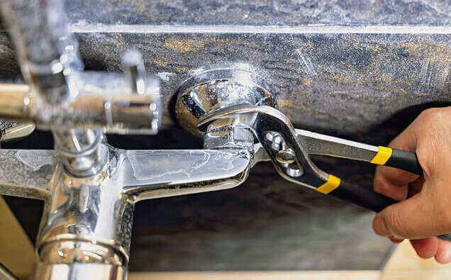 https://plumberforrestdale.com.au/uploads/2025/06/emergency-plumbing-180852.jpg