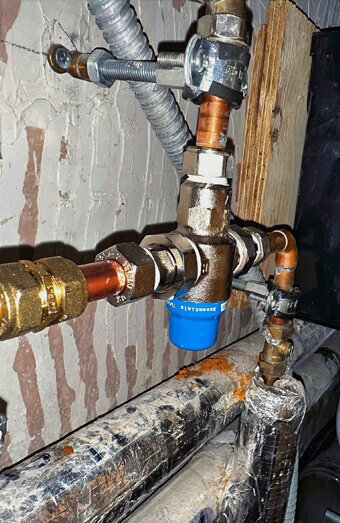 https://plumberforrestdale.com.au/uploads/2025/06/emergency-plumbing-912174.jpg